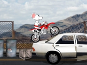 Play Stunt Moto Mouse now