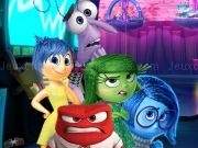 Play Inside Out Hidden Objects